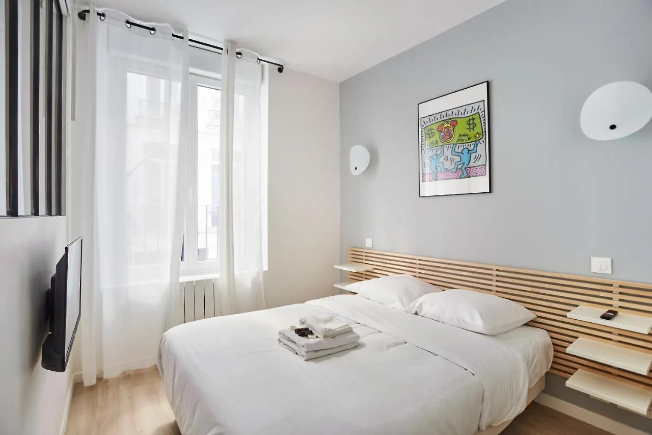 Apartment Residence Center Of Paris By Studio Prestige