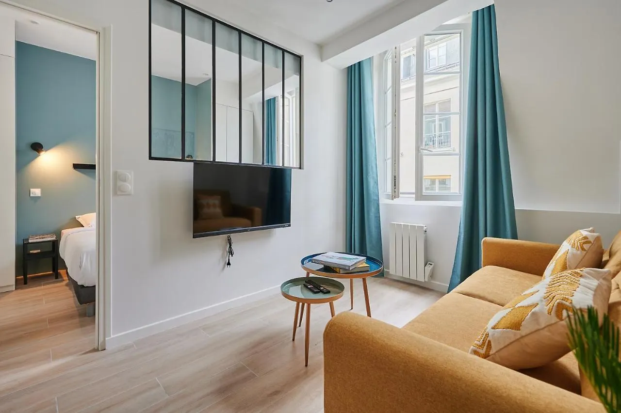 Apartment Residence Center Of Paris By Studio Prestige