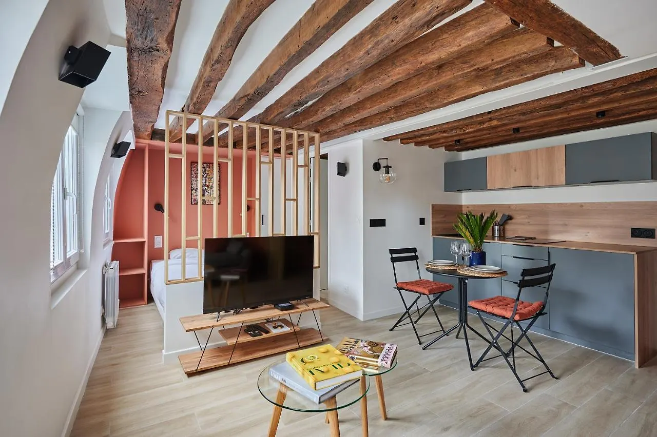 Residence Center Of Paris By Studio Prestige France