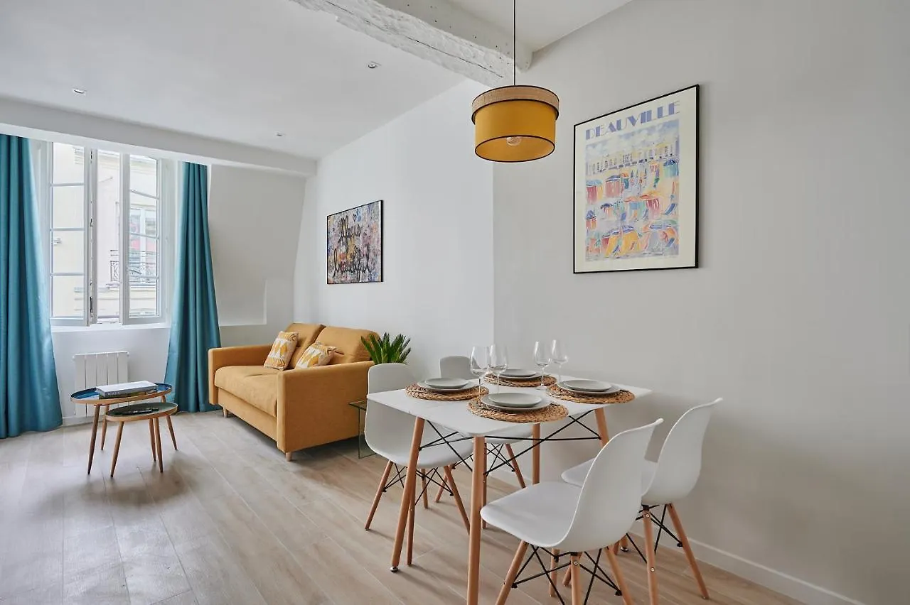 Residence Center Of Paris By Studio Prestige Apartment