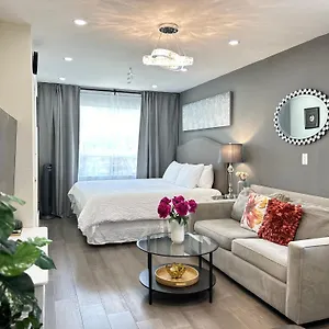 https://modern-lux-studio-kingbed-near-sheppard-w-station.hotelstorontoontario.org