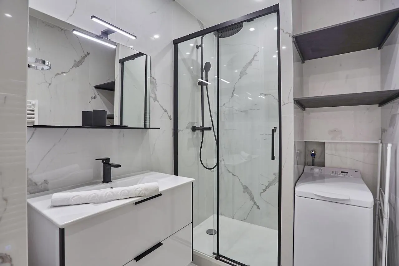 Residence Center Of Paris By Studio Prestige