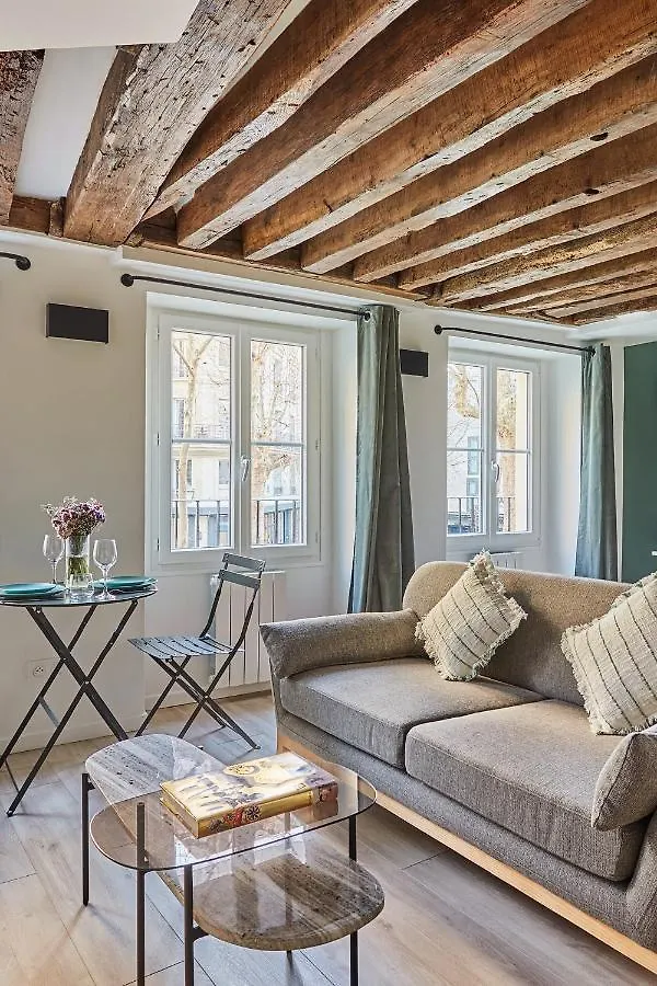 Apartment Residence Center Of Paris By Studio Prestige