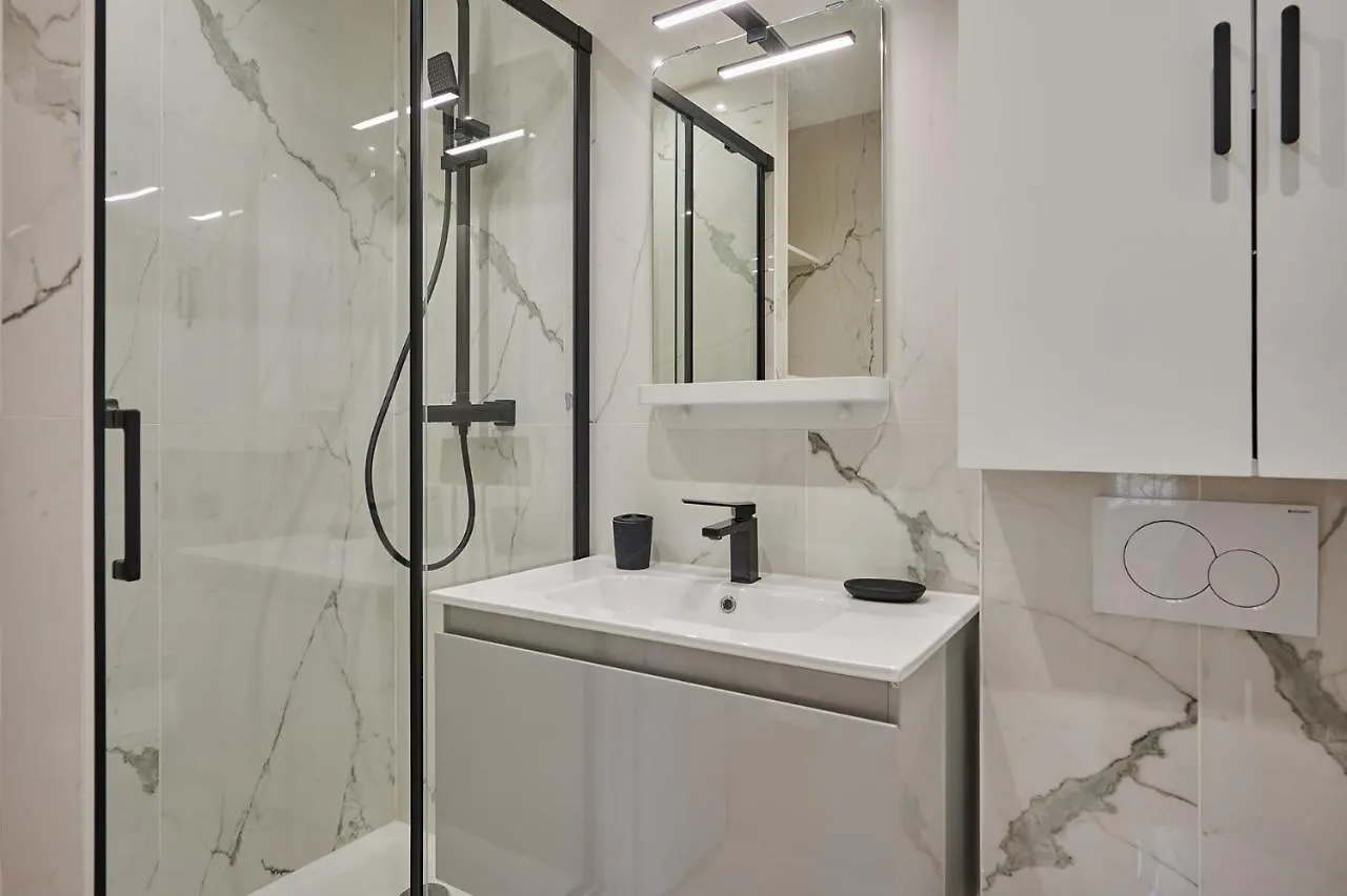Residence Center Of Paris By Studio Prestige